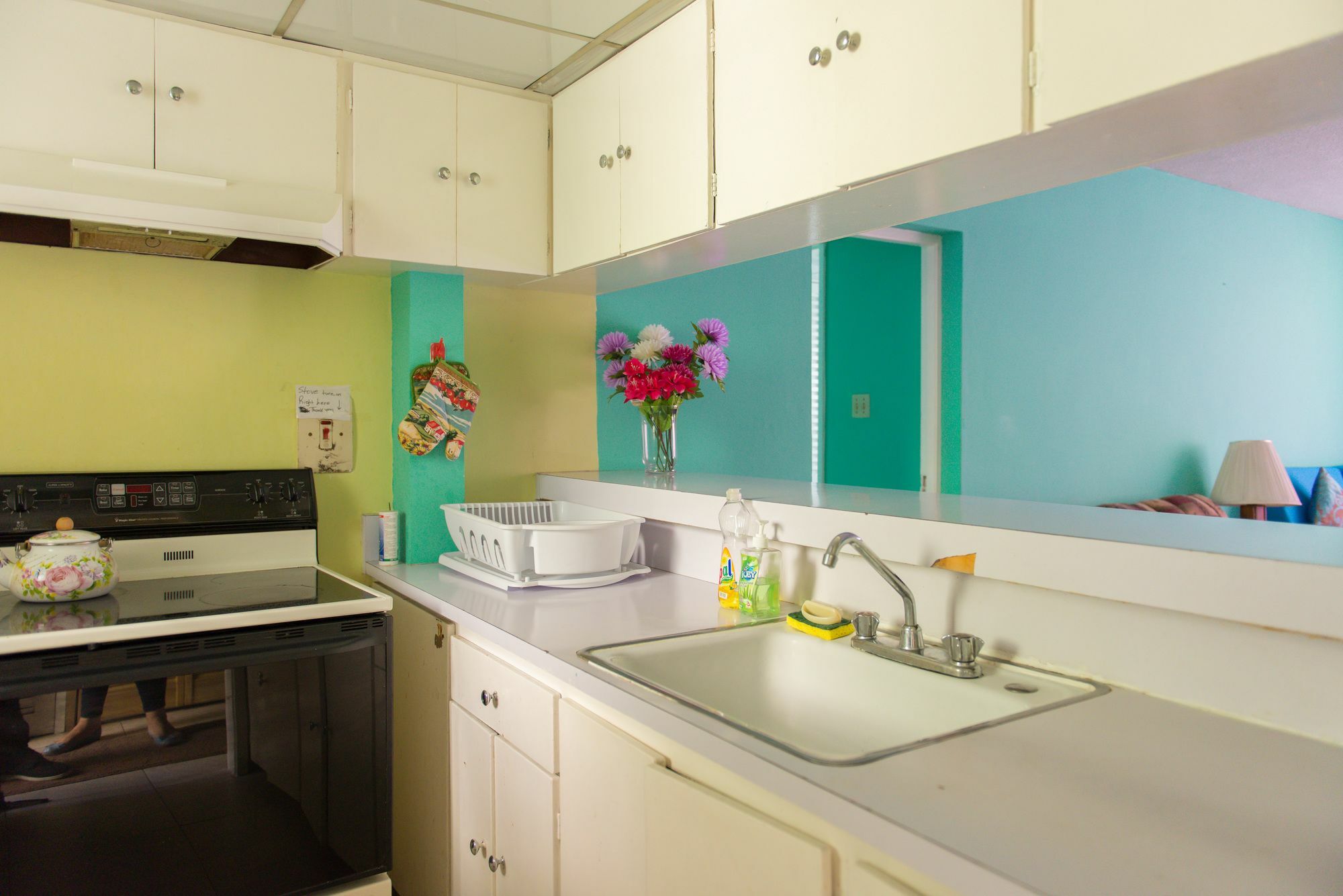 Montego Bay Club Apartments Экстерьер фото